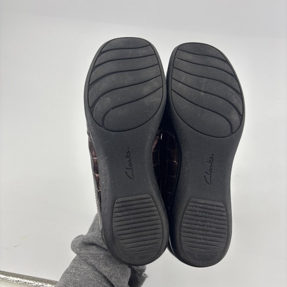 Clarks Gael Angora Brown Croc Embossed Leather Comfort Loafers 7M Shoes - Picture 9 of 9